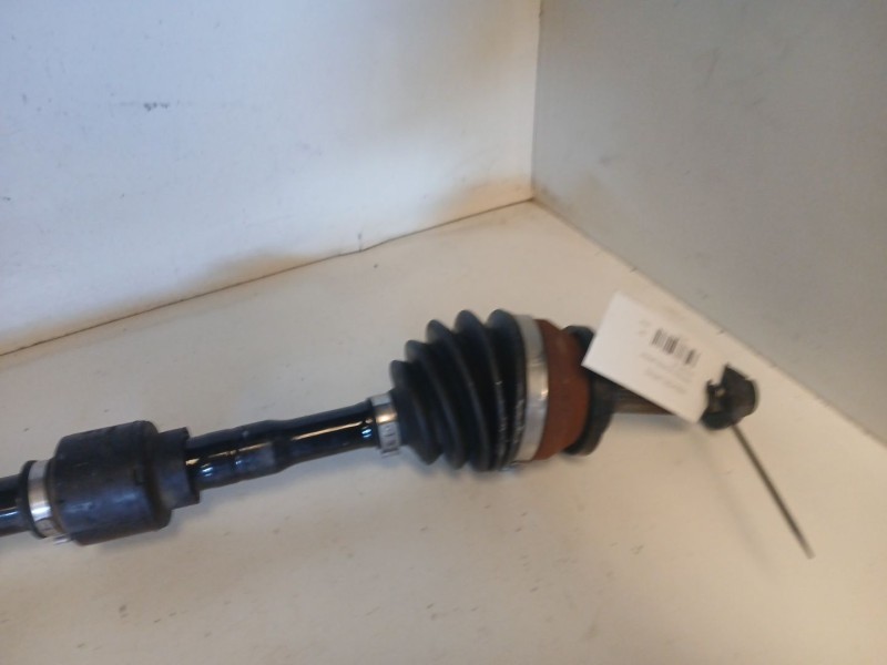Recambio de transmision delantera derecha para kia stonic (yb) 1.0 t-gdi referencia OEM IAM 49501H8250  