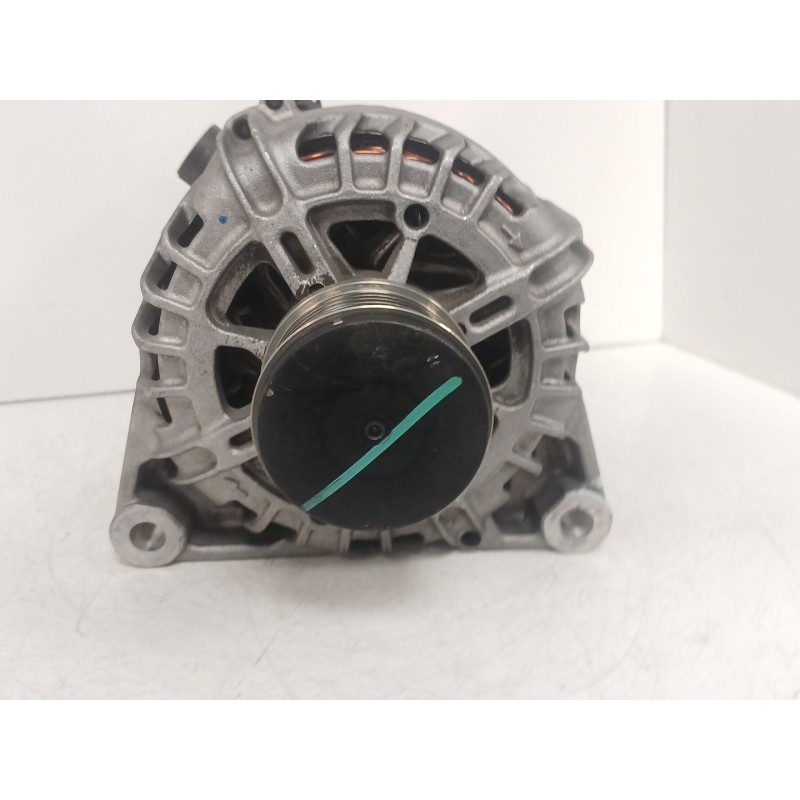 Recambio de alternador para peugeot 208 ii (ub_, up_, uw_, uj_) 1.2 puretech 100 referencia OEM IAM 9835689480  