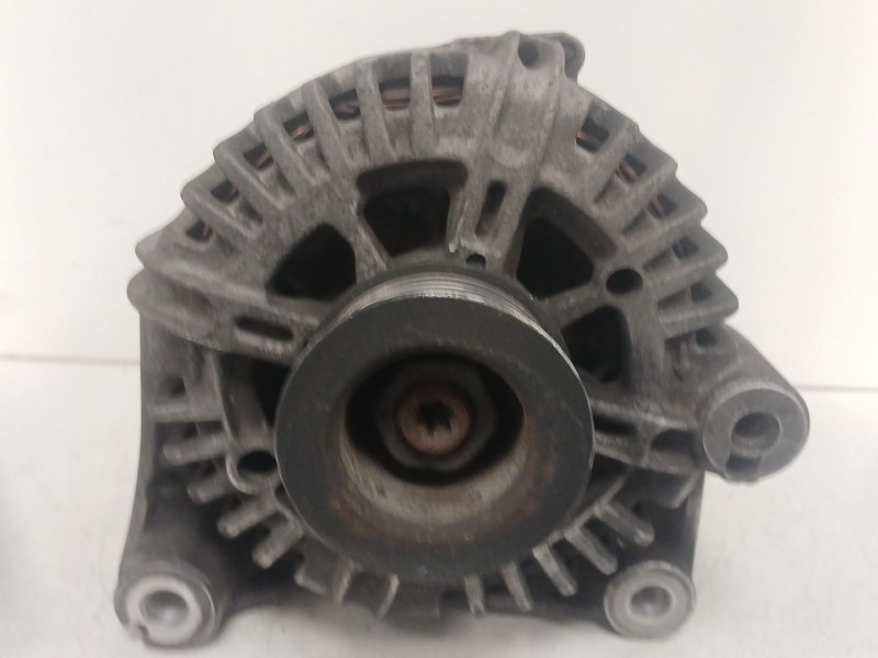 Recambio de alternador para bmw x3 (e83) 2.0 d referencia OEM IAM 7797660 TG15C064 TG15C064