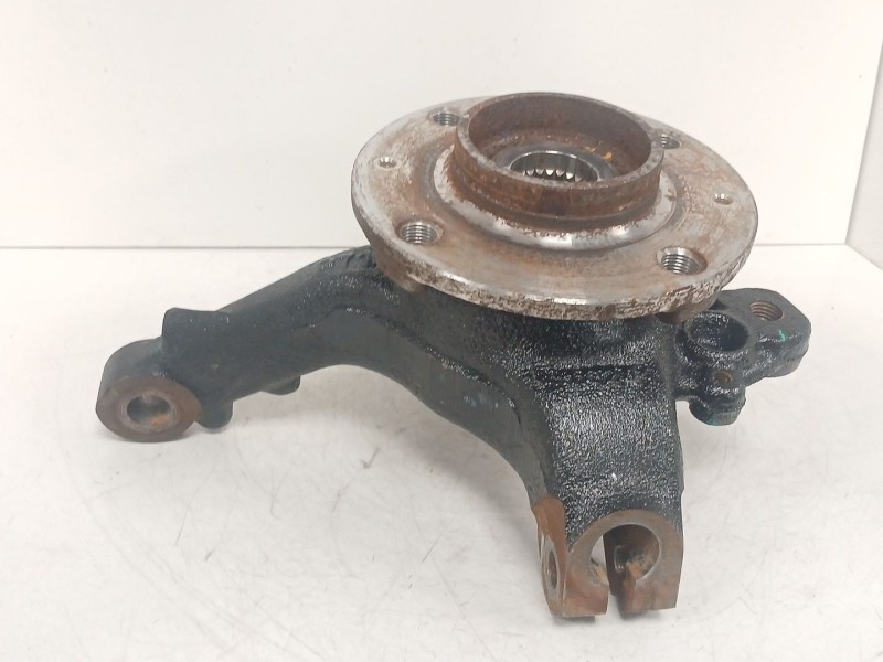 Recambio de mangueta delantera derecha para peugeot 208 ii (ub_, up_, uw_, uj_) 1.2 puretech 100 referencia OEM IAM   