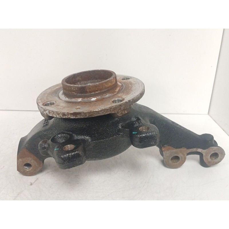 Recambio de mangueta delantera derecha para peugeot 208 ii (ub_, up_, uw_, uj_) 1.2 puretech 100 referencia OEM IAM   