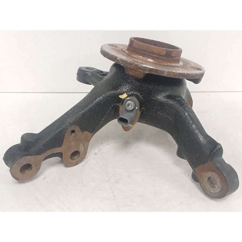 Recambio de mangueta delantera derecha para peugeot 208 ii (ub_, up_, uw_, uj_) 1.2 puretech 100 referencia OEM IAM   