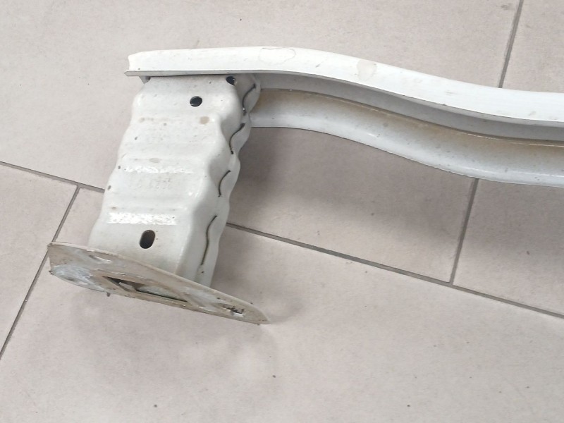 Recambio de refuerzo paragolpes delantero para peugeot 208 ii (ub_, up_, uw_, uj_) 1.2 puretech 100 referencia OEM IAM   