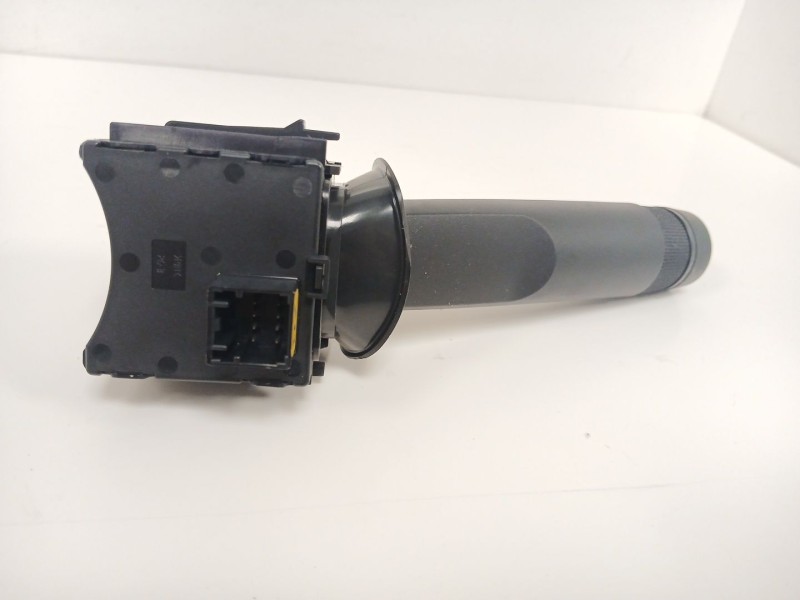 Recambio de mando limpia para opel astra j (p10) 1.7 cdti (68) referencia OEM IAM 13305522  