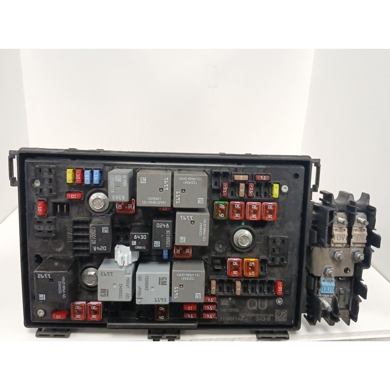 Recambio de caja reles / fusibles para opel astra j (p10) 1.7 cdti (68) referencia OEM IAM 13313205 1110011AA 