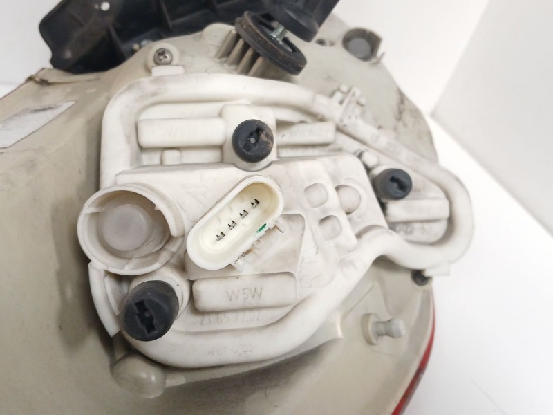 Recambio de piloto trasero derecho para opel astra j (p10) 1.7 cdti (68) referencia OEM IAM   
