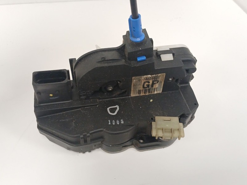 Recambio de cerradura puerta delantera derecha para opel astra j (p10) 1.7 cdti (68) referencia OEM IAM 13503802  