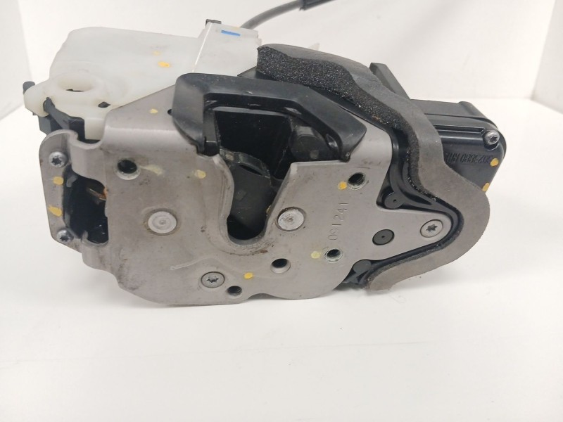 Recambio de cerradura puerta delantera derecha para opel astra j (p10) 1.7 cdti (68) referencia OEM IAM 13503802  