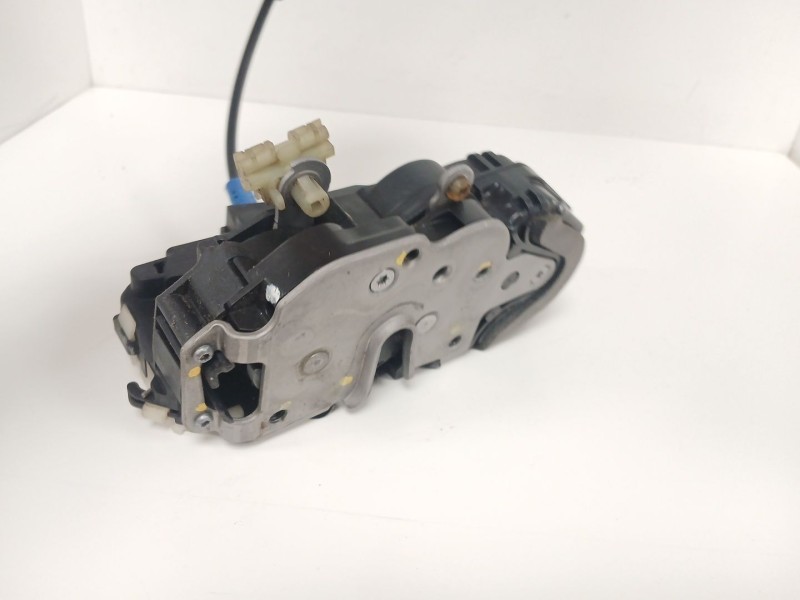 Recambio de cerradura puerta delantera izquierda para opel astra j (p10) 1.7 cdti (68) referencia OEM IAM   