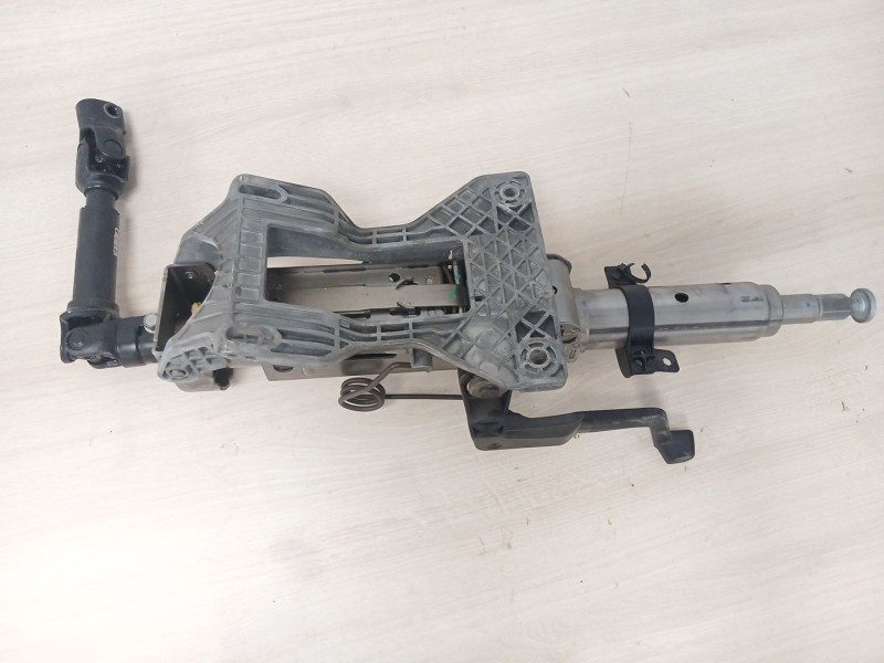 Recambio de columna direccion para opel astra j (p10) 1.7 cdti (68) referencia OEM IAM 13328668  