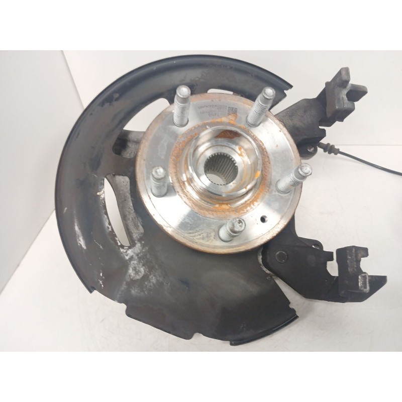 Recambio de mangueta delantera derecha para opel astra k (b16) 1.2 turbo (68) referencia OEM IAM 13517459  