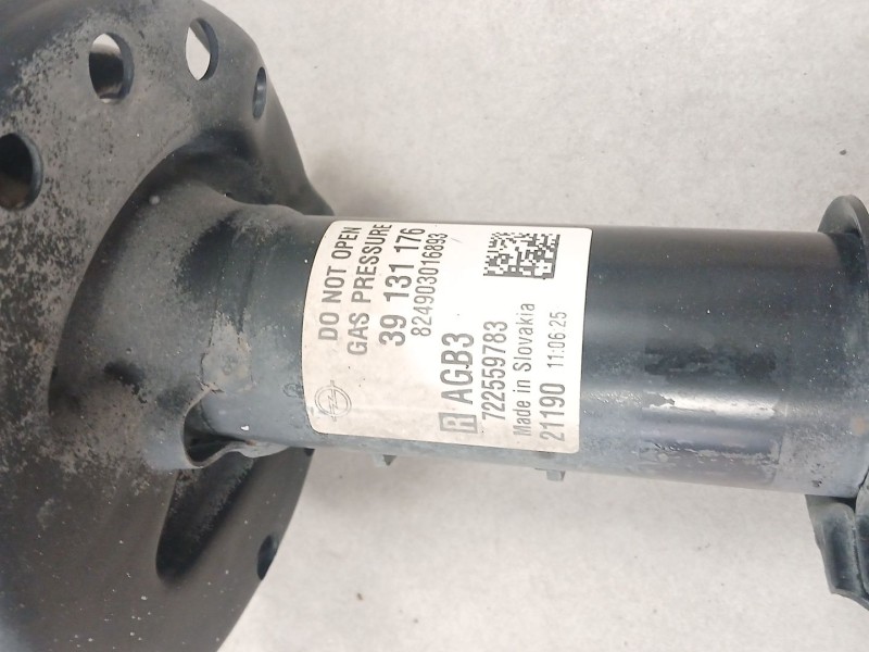 Recambio de amortiguador delantero derecho para opel astra k (b16) 1.2 turbo (68) referencia OEM IAM 722559783 39131176 