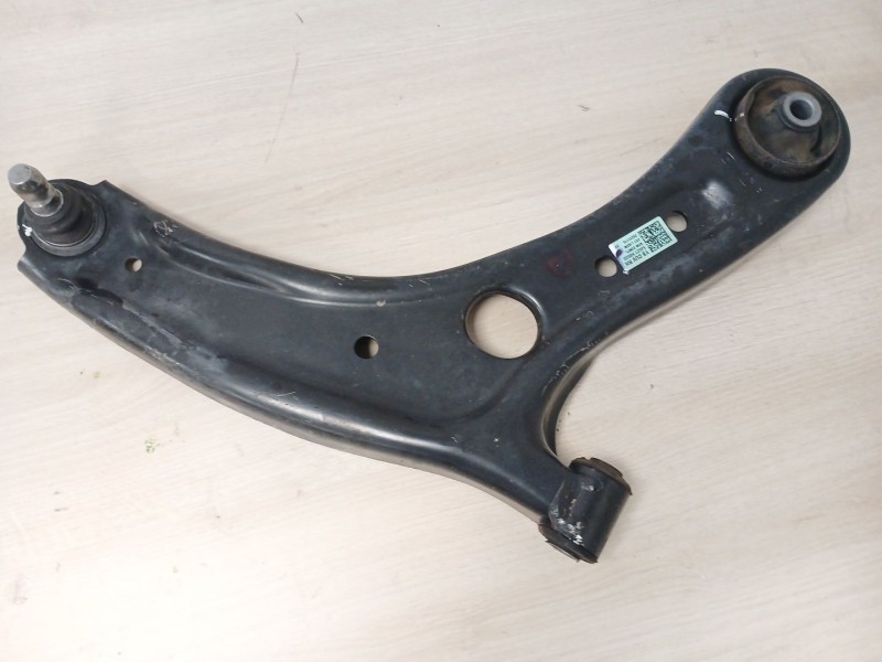 Recambio de brazo suspension inferior delantero derecho para kia stonic (yb) 1.0 t-gdi referencia OEM IAM 54501H8500  