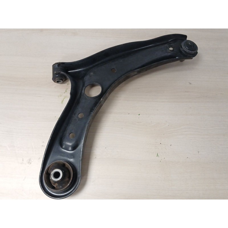 Recambio de brazo suspension inferior delantero izquierdo para kia stonic (yb) 1.0 t-gdi referencia OEM IAM 54500H8500  