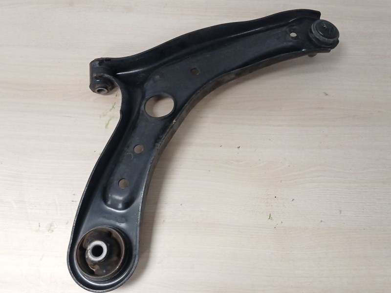 Recambio de brazo suspension inferior delantero izquierdo para kia stonic (yb) 1.0 t-gdi referencia OEM IAM 54500H8500  