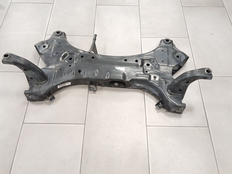 Recambio de puente delantero para kia stonic (yb) 1.0 t-gdi referencia OEM IAM 936379C219509  