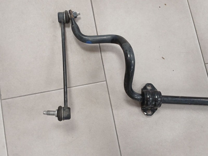 Recambio de barra estabilizadora delantera para kia stonic (yb) 1.0 t-gdi referencia OEM IAM 54810H8500  
