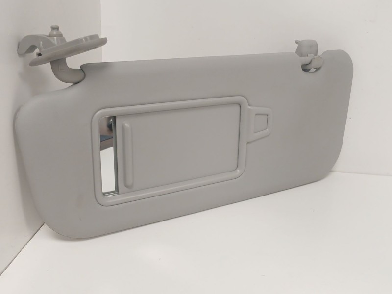 Recambio de parasol izquierdo para kia stonic (yb) 1.0 t-gdi referencia OEM IAM   