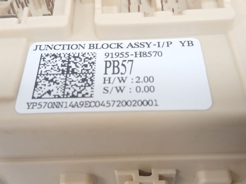 Recambio de caja reles / fusibles para kia stonic (yb) 1.0 t-gdi referencia OEM IAM 91955H8570  