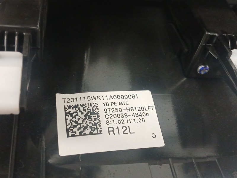 Recambio de mando calefaccion / aire acondicionado para kia stonic (yb) 1.0 t-gdi referencia OEM IAM   