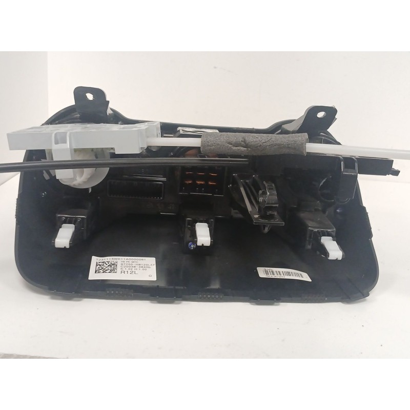 Recambio de mando calefaccion / aire acondicionado para kia stonic (yb) 1.0 t-gdi referencia OEM IAM   
