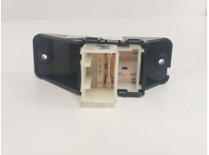 Recambio de mando elevalunas trasero izquierdo para kia stonic (yb) 1.0 t-gdi referencia OEM IAM 4D65201000   2