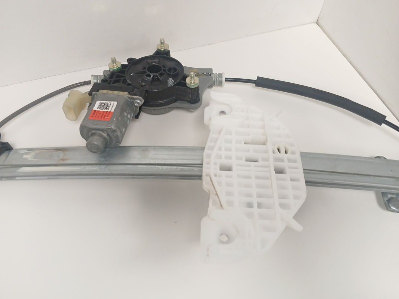 Recambio de elevalunas trasero derecho para kia stonic (yb) 1.0 t-gdi referencia OEM IAM 83460H8000  