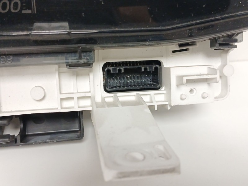 Recambio de cuadro instrumentos para toyota yaris live referencia OEM IAM 838000DG40 MB257450 