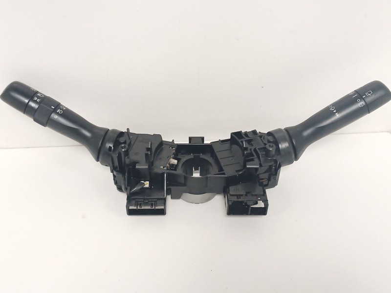 Recambio de mando luces para toyota yaris live referencia OEM IAM   