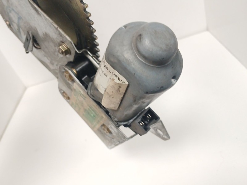 Recambio de elevalunas delantero derecho para bmw serie 3 berlina (e36) 1.6 cat (m43) referencia OEM IAM   