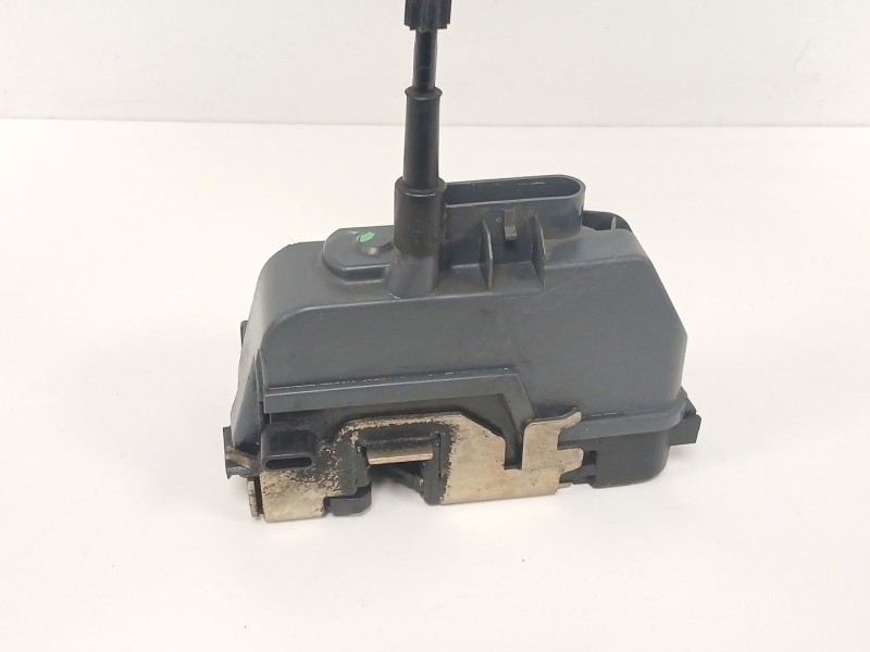 Recambio de cerradura puerta trasera derecha para renault laguna ii (bg0) authentique referencia OEM IAM 8200000658 6 PINES 