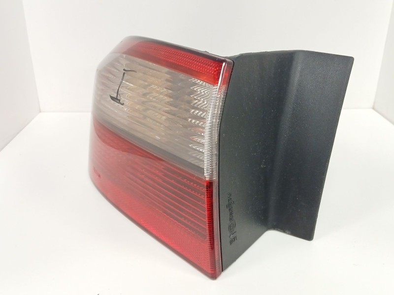 Recambio de piloto trasero izquierdo para renault laguna ii (bg0) authentique referencia OEM IAM 8200002473  