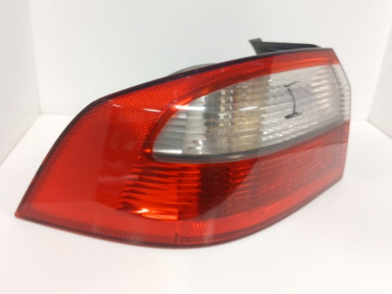 Recambio de piloto trasero izquierdo para renault laguna ii (bg0) authentique referencia OEM IAM 8200002473  