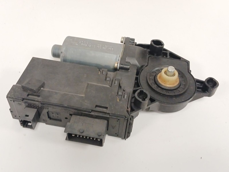Recambio de elevalunas delantero derecho para peugeot 307 (s1) 2.0 hdi fap cat referencia OEM IAM 9637131180  