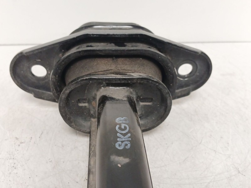 Recambio de soporte motor para kia stonic (yb) 1.0 t-gdi referencia OEM IAM   