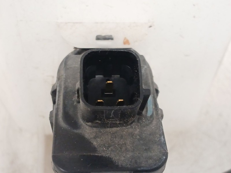 Recambio de deposito limpia para kia stonic (yb) 1.0 t-gdi referencia OEM IAM 985102J500  