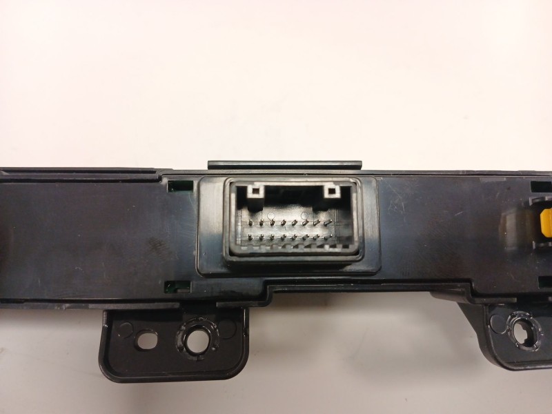 Recambio de mando multifuncion para kia stonic (yb) 1.0 t-gdi referencia OEM IAM   