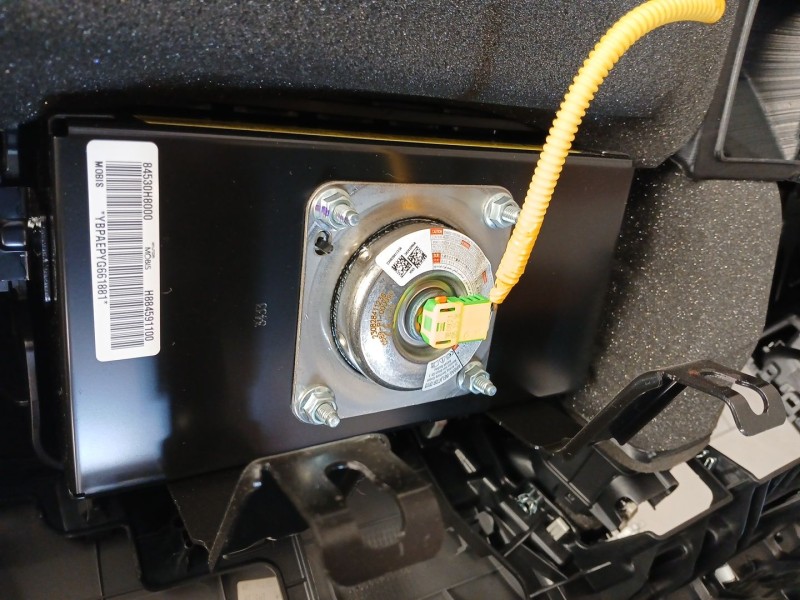 Recambio de kit airbag para kia stonic (yb) 1.0 t-gdi referencia OEM IAM   