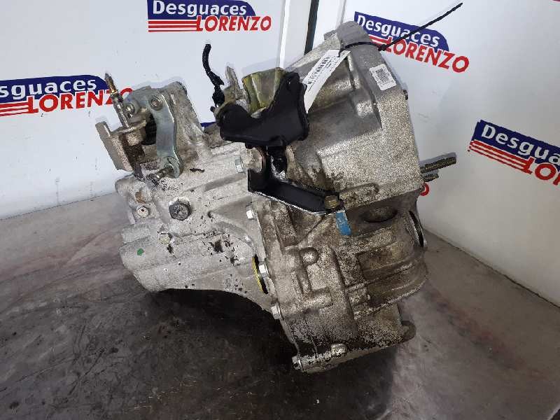 Recambio de caja cambios para nissan primera berlina (p12) acenta referencia OEM IAM NDO102  