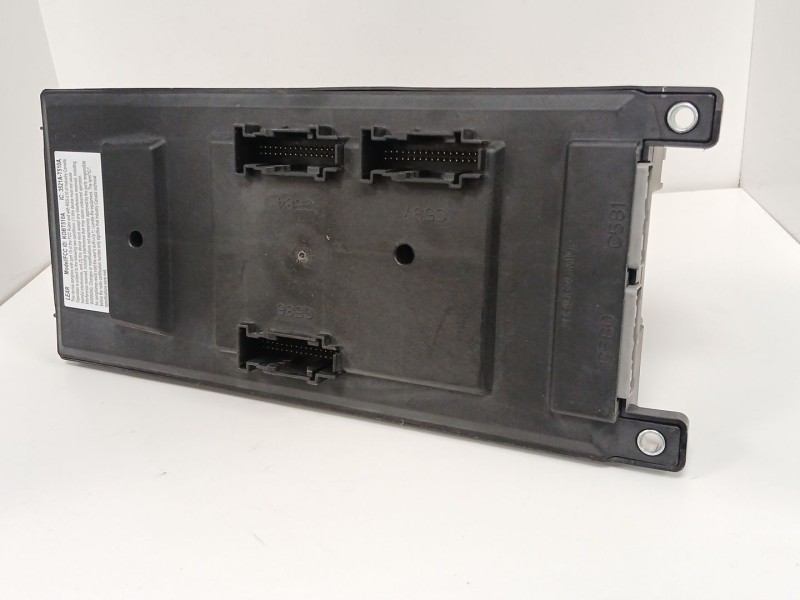 Recambio de caja reles / fusibles para land rover range rover evoque (l538) 2.0 d referencia OEM IAM GJ3214F041AB  