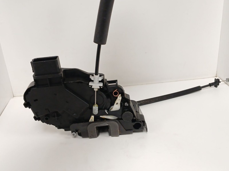 Recambio de cerradura puerta delantera derecha para land rover range rover evoque (l538) 2.0 d referencia OEM IAM 6W8A21812AE  