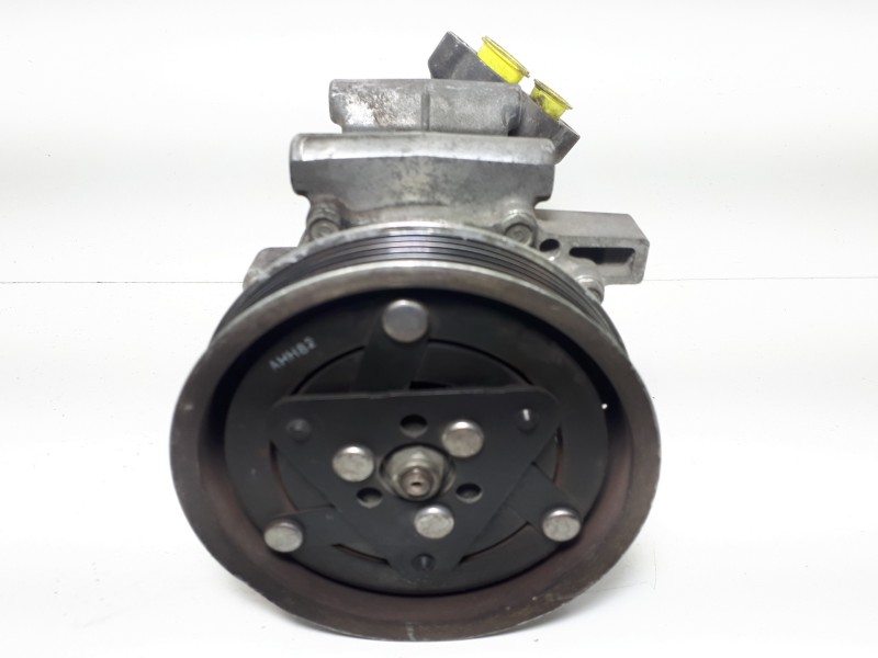 Recambio de compresor aire acondicionado para renault clio iii 20 aniversario referencia OEM IAM 8200651251 1900 