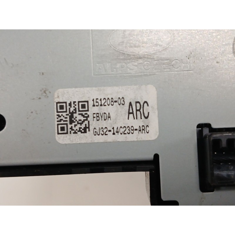 Recambio de mando climatizador para land rover range rover evoque (l538) 2.0 d referencia OEM IAM GJ3214C239ARC  