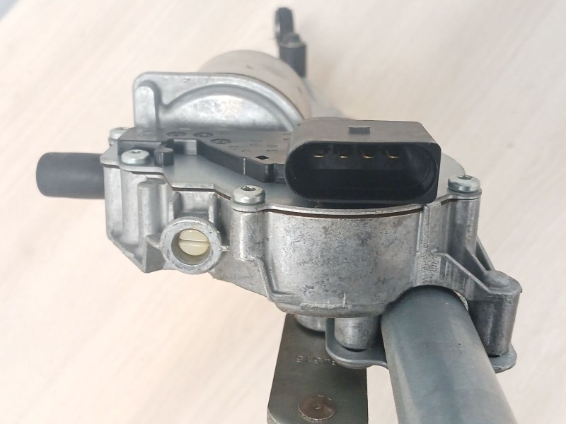 Recambio de motor limpia delantero para land rover range rover evoque (l538) 2.0 d referencia OEM IAM W27101 L538LHD 2515S