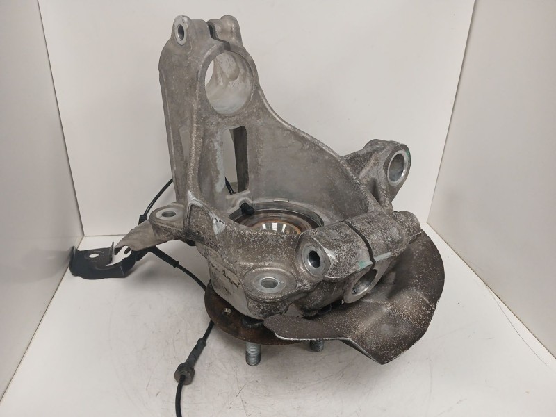 Recambio de mangueta delantera derecha para land rover range rover evoque (l538) 2.0 d referencia OEM IAM FJ323K185AC 16A093092H