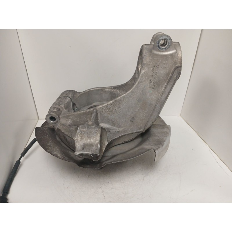 Recambio de mangueta delantera derecha para land rover range rover evoque (l538) 2.0 d referencia OEM IAM FJ323K185AC 16A093092H