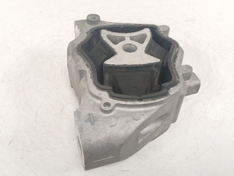 Recambio de soporte motor para land rover range rover evoque (l538) 2.0 d referencia OEM IAM TR8070M18  