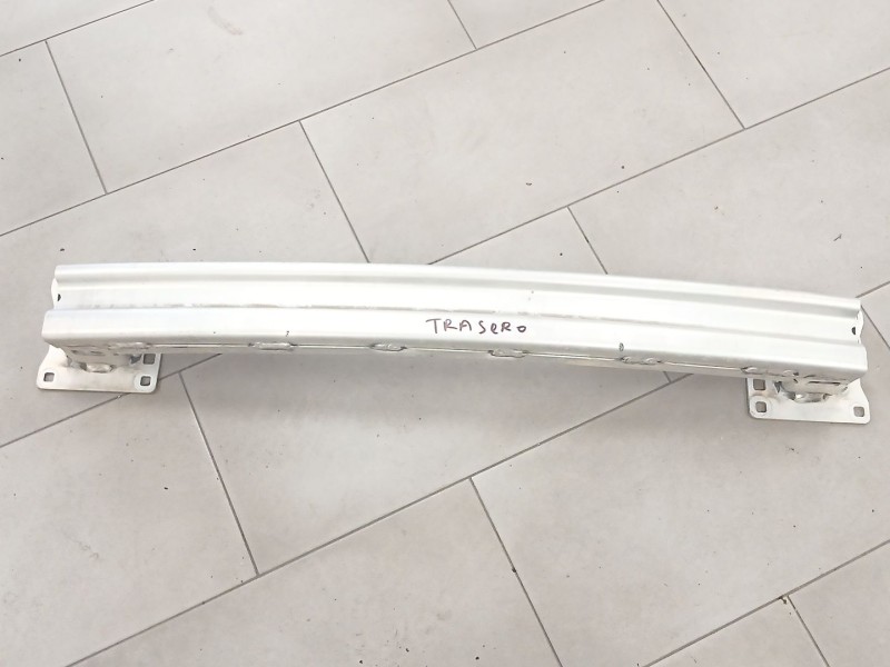 Recambio de refuerzo paragolpes trasero para land rover range rover evoque (l538) 2.0 d referencia OEM IAM   