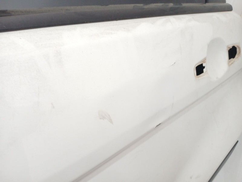 Recambio de puerta trasera izquierda para land rover range rover evoque (l538) 2.0 d referencia OEM IAM   