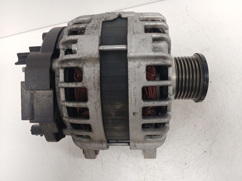 Recambio de alternador para nissan x-trail iii (t32_, t32r, t32rr) 1.6 dci all mode 4x4-i (nt32) referencia OEM IAM 231004BE0A F